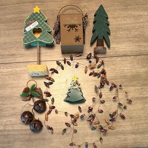 Festive Christmas Tree Decor Set